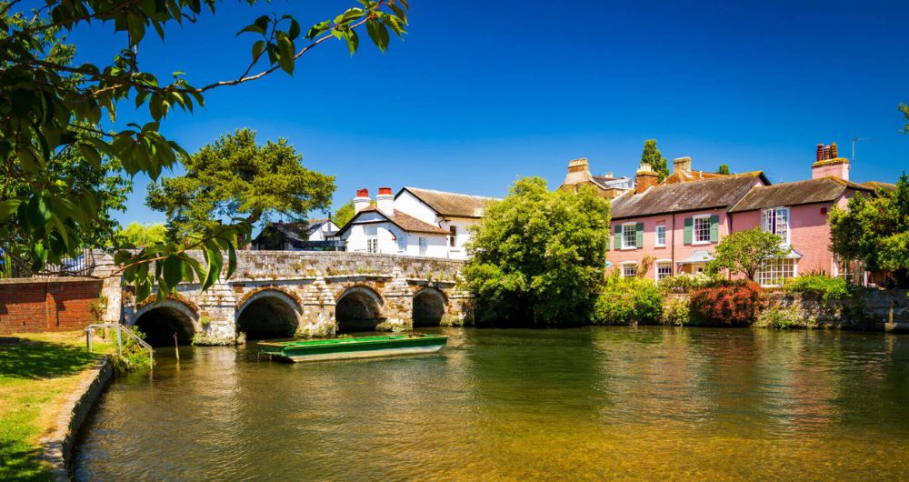 Living in Dorset - River Avon, Christchurch