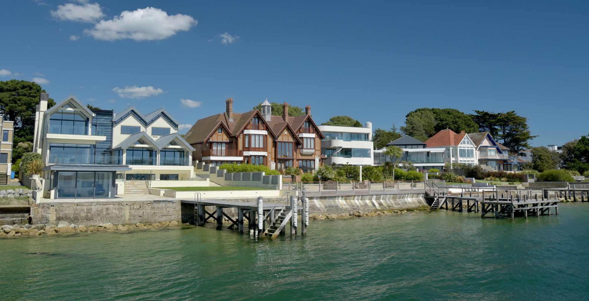 Exclusive property in Poole, Sandbanks and beyond